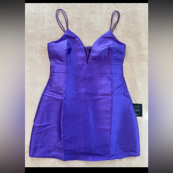 Lulu’s It’s a Glamorous Life Women’s Mini Party Dress. Large, purple - Picture 2 of 10